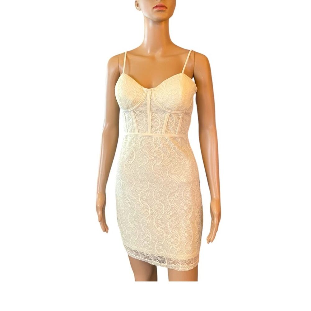 NWT Lulus Mini DRESS Womens L Cream Lace Padded Strappy Corset Top Sexy